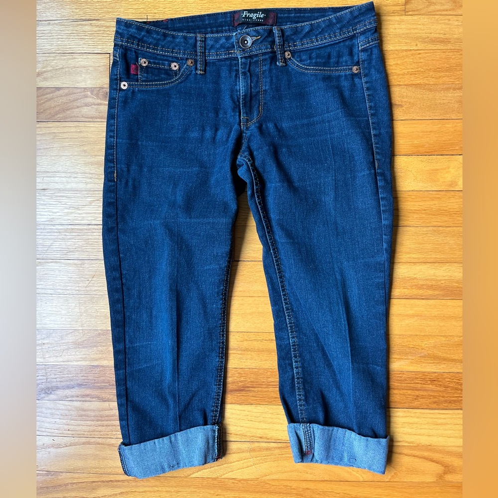 Fragile Blue Jeans Denim Capri with Cuff and Embroidered Back Pocket Junior 11